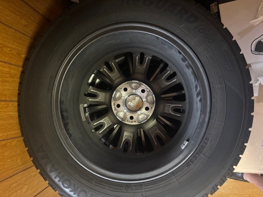 【プリウス用】195/65R15 スタッドレス4本 ヨコハマ ほぼ新品 2〜3ヶ月使用 アルミ付