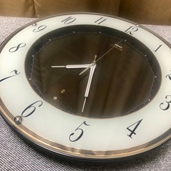 SEIKO エンブレム 水晶時計 HS527K 動作確認済　電波時計の画像