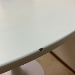 ［無料］白の丸テーブル（早めに取りに来ていただける方優先）の画像