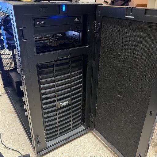 ディスクトップパソコン  i7  240SSD  メモリ16G
