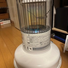 トヨトミ　レインボー　石油ストーブ　2022年製 
RB-25Mの画像