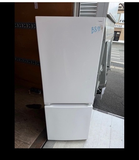 NO B871?福岡市内配送設置無料✨?ヤマダ電機製/156L/冷蔵冷凍庫/YRZ-F15J 2022年