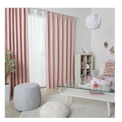 NITORI 遮光3級・防炎カーテン(パレット2 ローズ)の画像