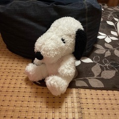 すヌーピーぬいぐるみの画像