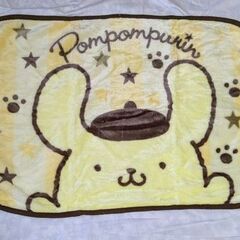 新品　サンリオ キャラクター ポムポムプリン マイヤーひざ掛けの画像
