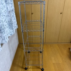 スチールラックの画像