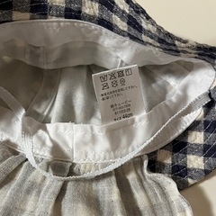 クマ耳付きチェック柄　ベビー帽子　紐付き　44cmの画像