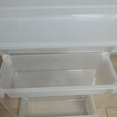 キャスター付隙間収納棚　幅16センチの画像