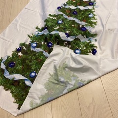 クリスマスツリー　タペストリーの画像