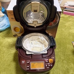 ZOJIRUSHI圧力鍋の画像