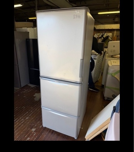NO B844?福岡市内配送設置無料✨?冷蔵庫 ゴールド系 SJ-W353G-N [350L /3ドア /左右開きタイプ]2021ねん
