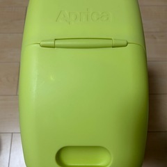 パンパースSサイズ＆アップリカオムツBOXの画像