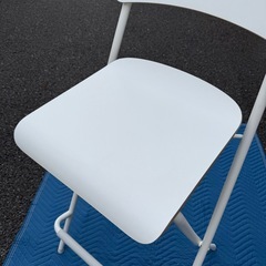 IKEA フランクリン カウンターチェア 背もたれ付き 折りたたみ式 ホワイトの画像