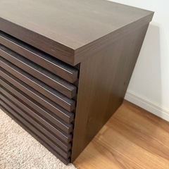 テレビラックの画像