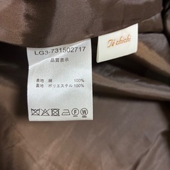 テチチTechichリバティ　草花柄スカート　薄手ひざ丈フレアスカート　茶色　M　春服の画像