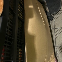 針葉樹と広葉樹だと思われる薪（状態×）の画像