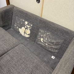 IKEAの2人がけソファの画像