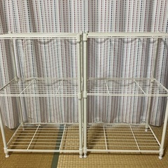収納ラックの画像