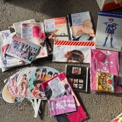 モーニング娘のタオル、うちわの画像