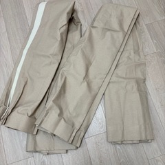 【ニトリ】遮光1級･遮熱･遮音カーテン　100X178cmの画像