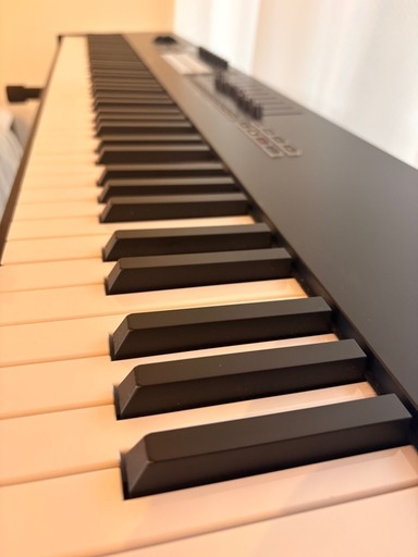 [ほぼ未使用] MIDIキーボード　LAUNCHKEY88
