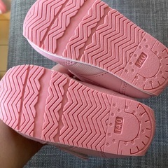 靴　キッズ　子供　ピンク　新品の画像