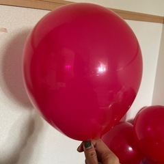 6つ赤い風船🎈の画像