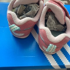 ニューバランススニーカー14.0の画像