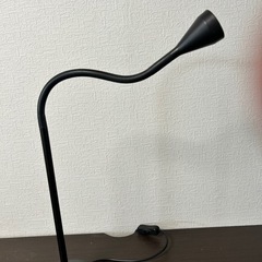 【引越しにつきお売りします】
デスクライトの画像