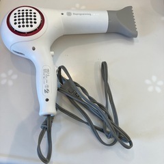 【0円で売ります】ヘアドライヤーの画像