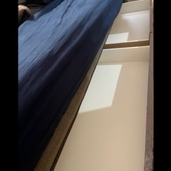 クイーンロングベッドの画像