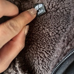 ユニクロ　裏ボアパーカーの画像