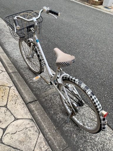子供　女の子自転車　22インチ