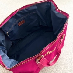 ボストンバッグの画像