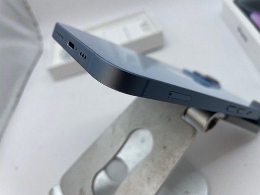超美品 Apple iPhone 14 128GB SIMフリー #eco159