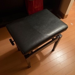 電子ピアノの画像