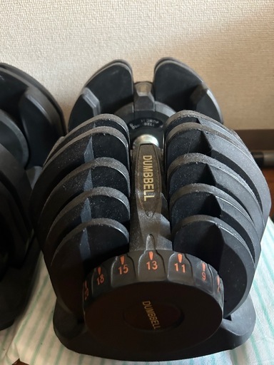 40kg可変式ダンベルx2個
