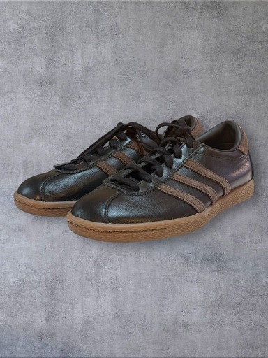 アディダス TOBACCO タバコ JS1364 CORE DARK GUM5