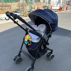Combi ベビーカー の画像