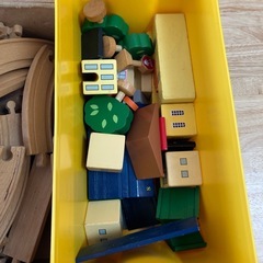 木製線路　の画像