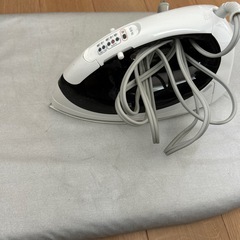アイロンとアイロン台セット販売の画像