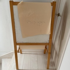 IKEA MÅLA モーラ　イーゼル　木製 ホワイトボード黒板 MALAの画像