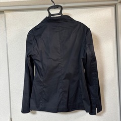 [無料]レディース黒ジャケットの画像