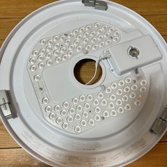 【TOSHIBA】LED証明の画像