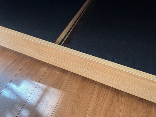 【3/14〆　新品10万円以上相当】ダブルベッドセット 木目デザイン コンセント付き 美品