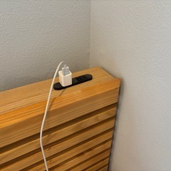 【新品10万円以上相当】ダブルベッドセット 木目デザイン コンセント付き 美品の画像