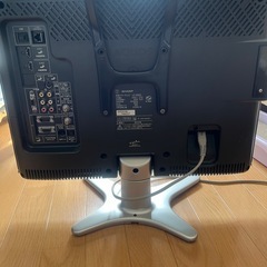 SHARP AQUOS  テレビ　多分20インチの画像