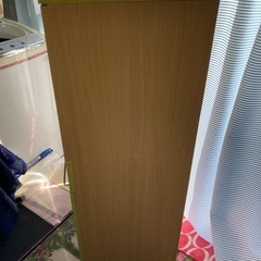 整理ダンスの画像