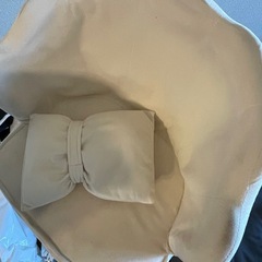 組み立て式の机と椅子​​​​​​​​​​​​​​​​の画像