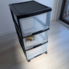 収納ボックスの画像